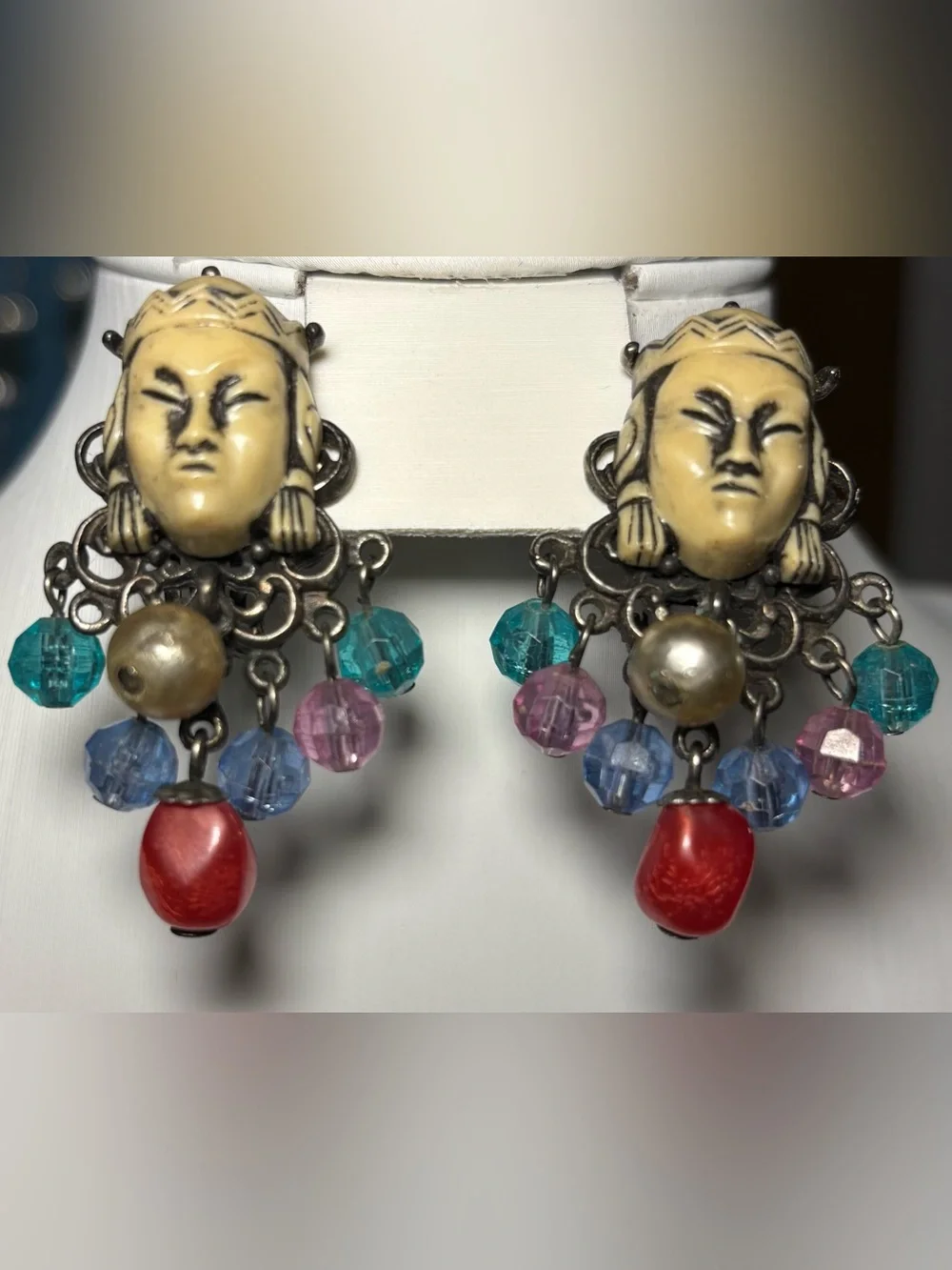 Signed Selro Asian Princess Face Clip Earrings Dangle 1.5” Vintage - Picture 2 of 8
